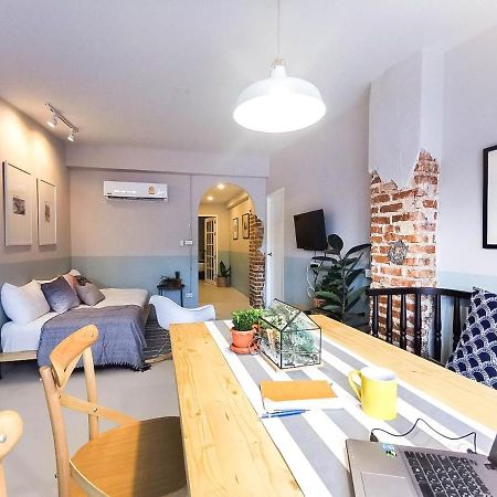 Snoozy Guesthouse Phuket Εξωτερικό φωτογραφία