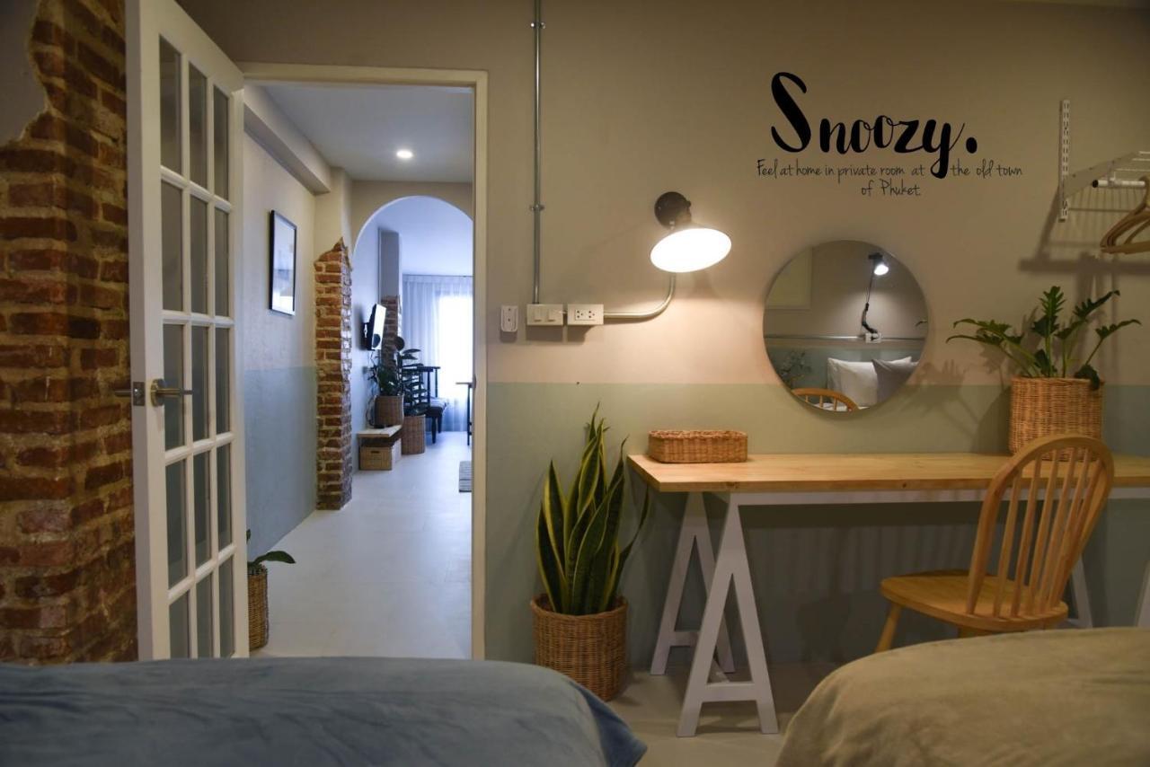 Snoozy Guesthouse Phuket Εξωτερικό φωτογραφία